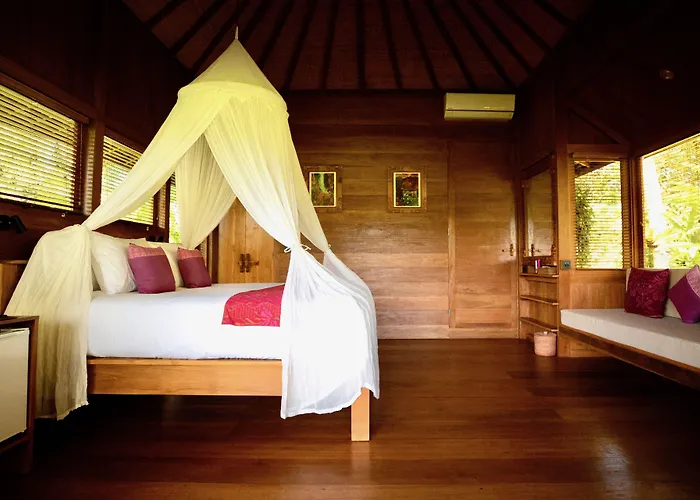 丁香树山度假屋 度假村 Blimbing (Bali)
